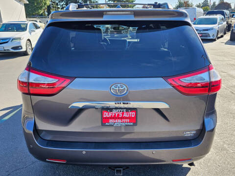 2016 Toyota Sienna