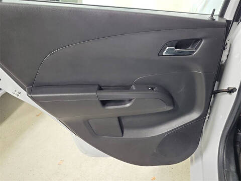 2014 Chevrolet Sonic LT Auto