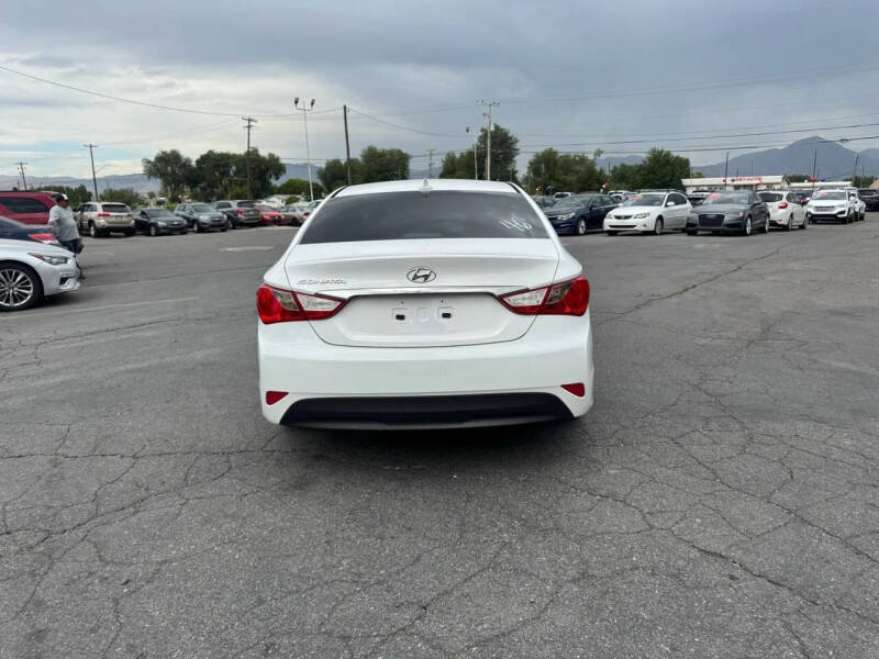 2014 Hyundai Sonata GLS