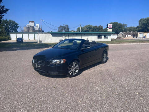 2010 Volvo C70 for sale at Mladens Imports in Perry KS