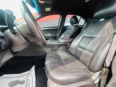 2013 Ford Taurus SEL