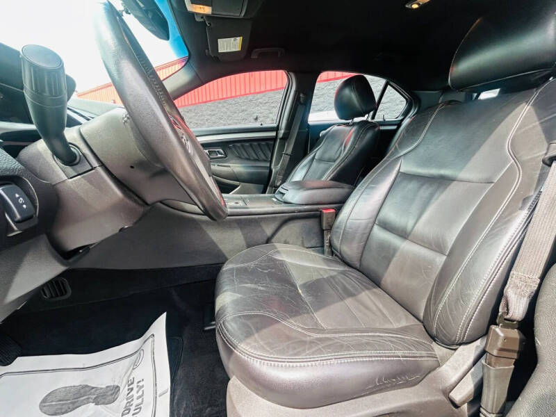 2013 Ford Taurus SEL