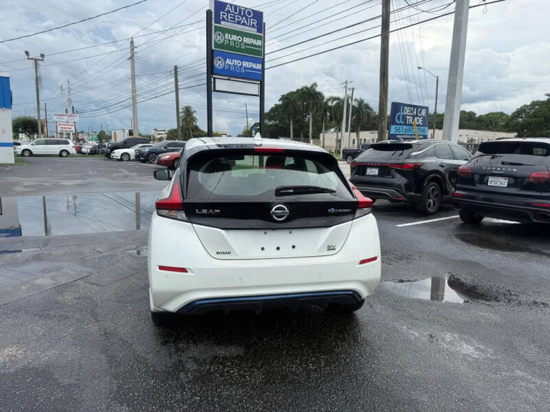 2022 Nissan LEAF SV PLUS