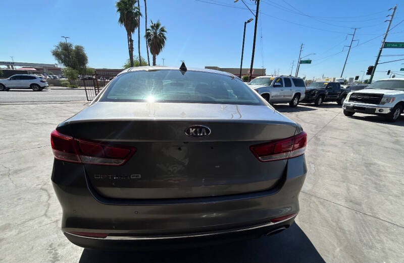 2018 Kia Optima S