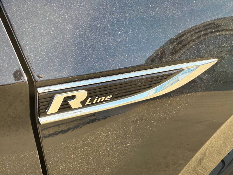 2019 Volkswagen Jetta R-Line