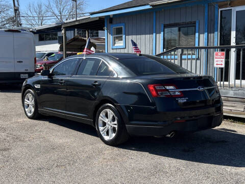 2013 Ford Taurus SEL