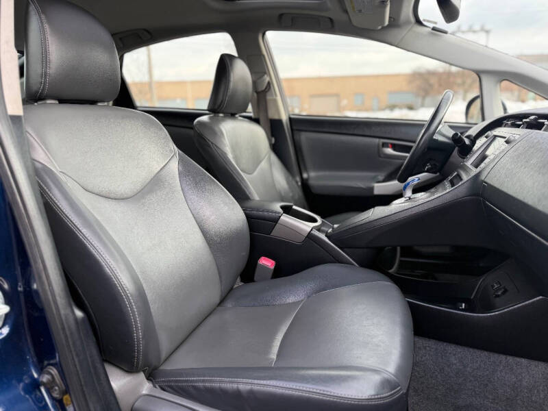 2012 Toyota Prius Two