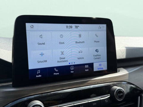 2020 Ford Escape Hybrid Titanium