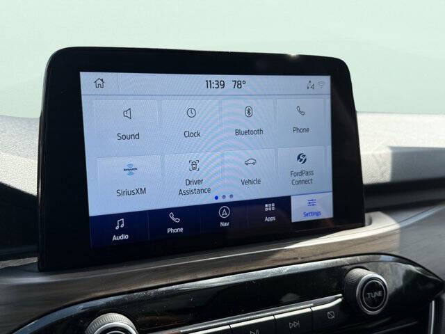 2020 Ford Escape Hybrid Titanium