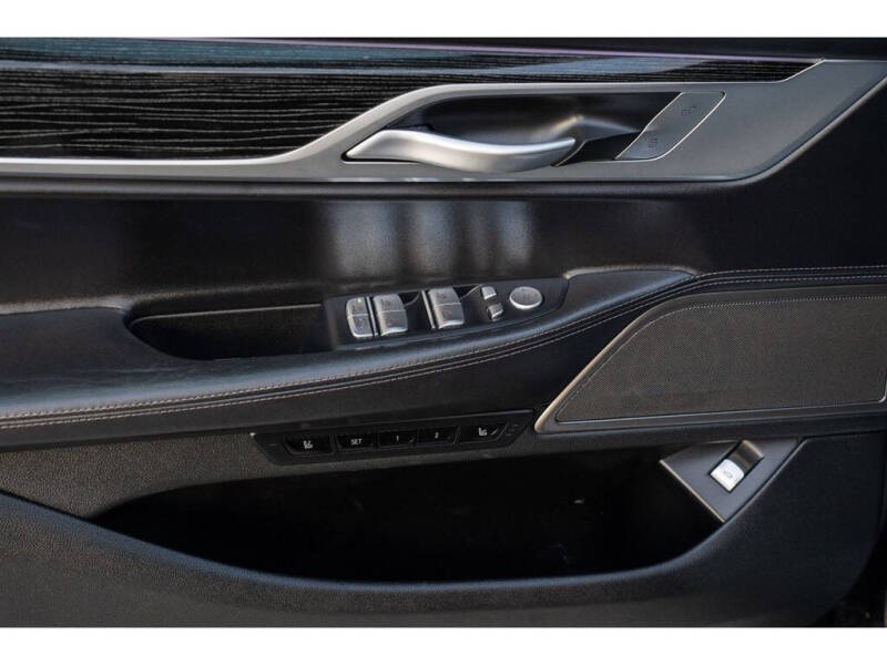 2022 BMW 7 Series 750i xDrive