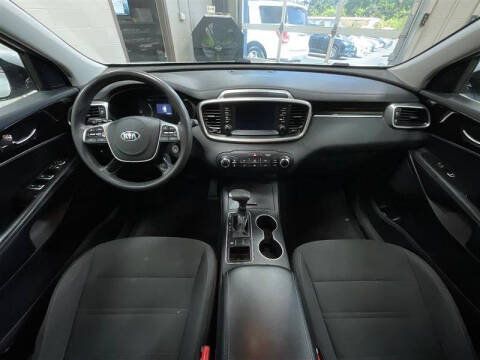 2019 Kia Sorento L
