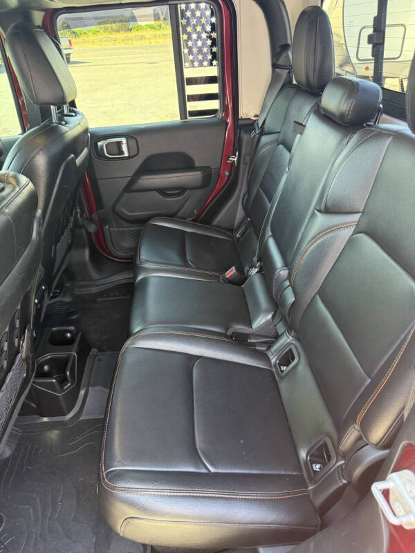 2021 Jeep Gladiator Mojave