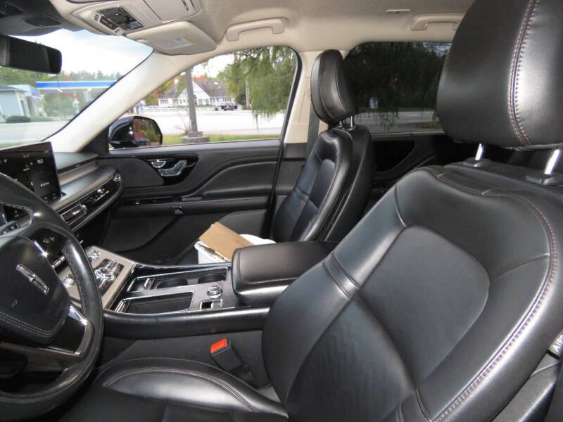 2022 Lincoln Aviator Livery