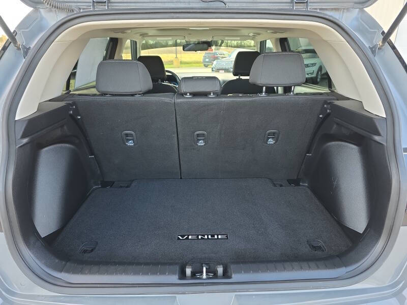 2023 Hyundai Venue SEL