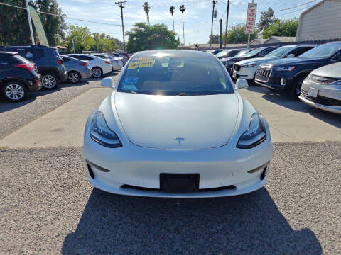 2020 Tesla Model 3 Standard Range