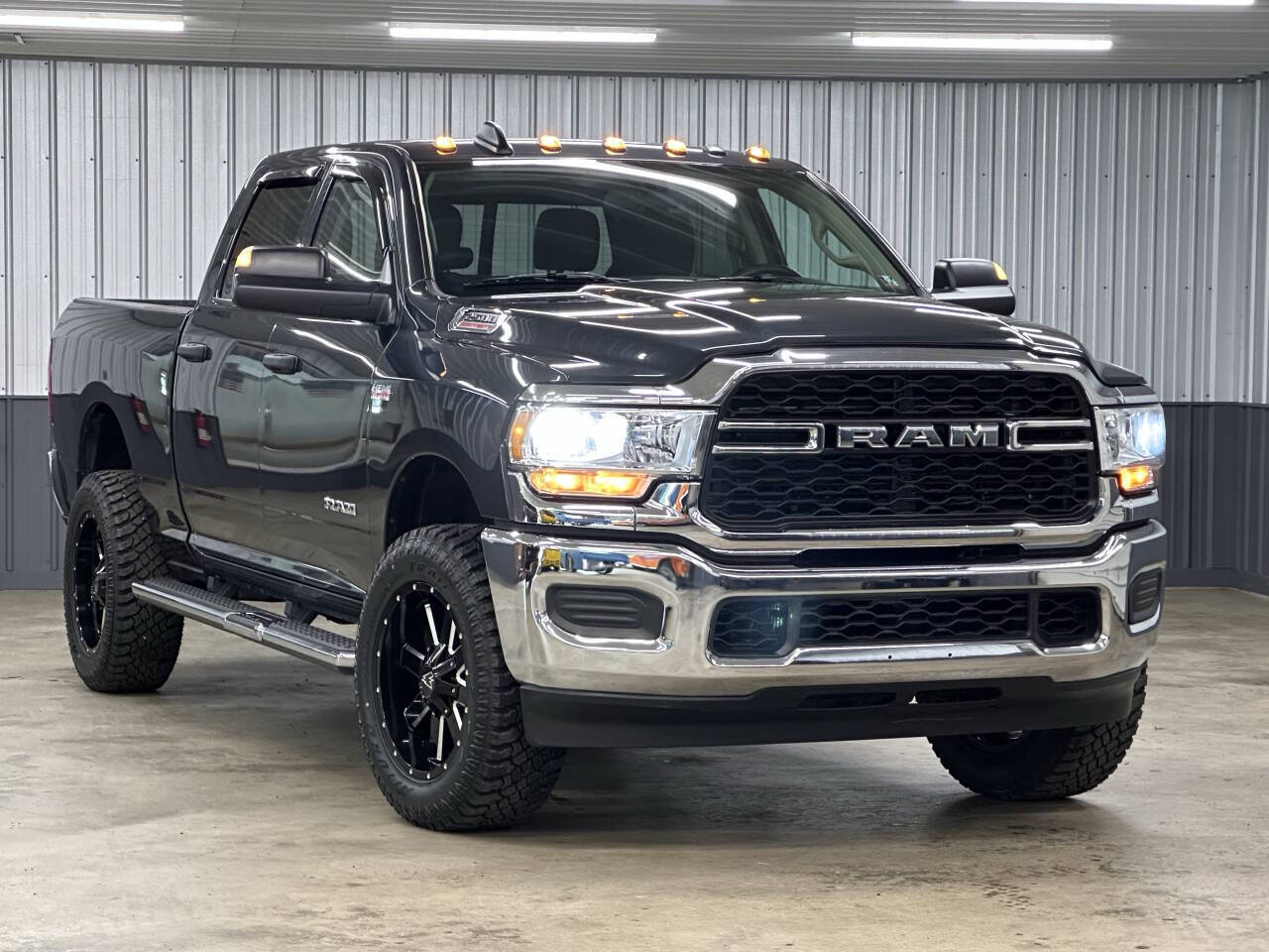 RAM 2500 Tradesman Crew Cab 4WD