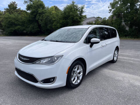 2017 Chrysler Pacifica Touring Plus