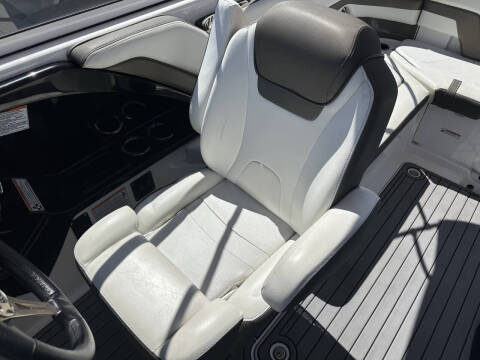 2016 Yamaha 242Limited