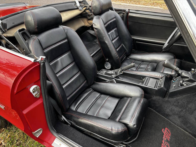 1988 Alfa Romeo Spider Veloce