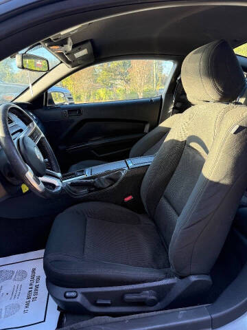 2014 Ford Mustang V6