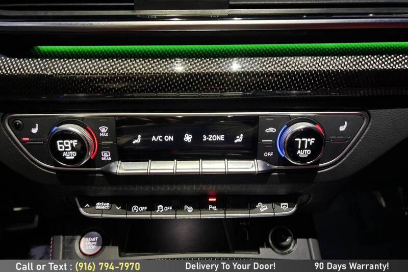 2021 Audi SQ5 3.0T quattro Prestige