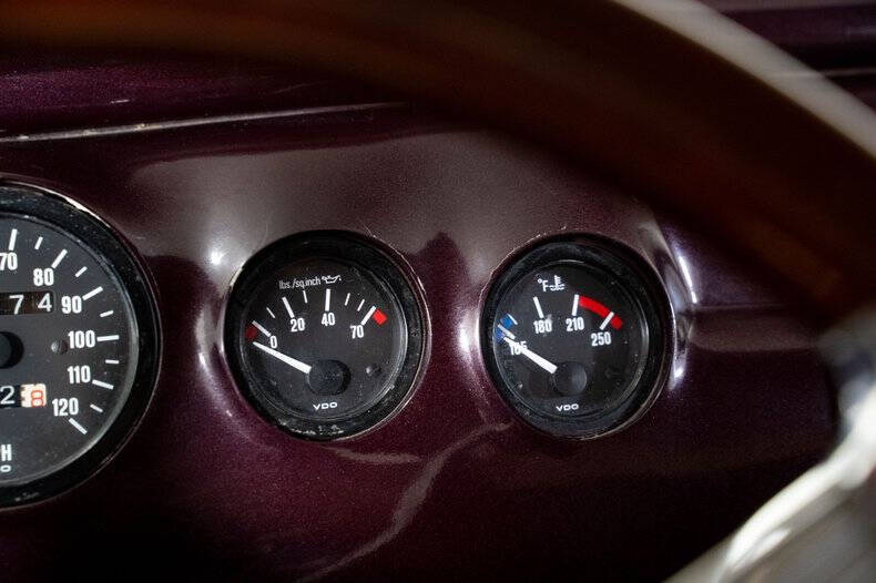1940 Lincoln Zephyr