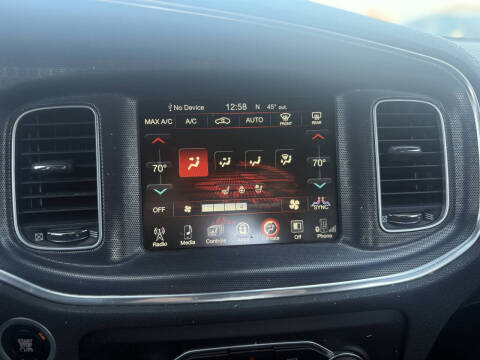 2016 Dodge Charger SXT