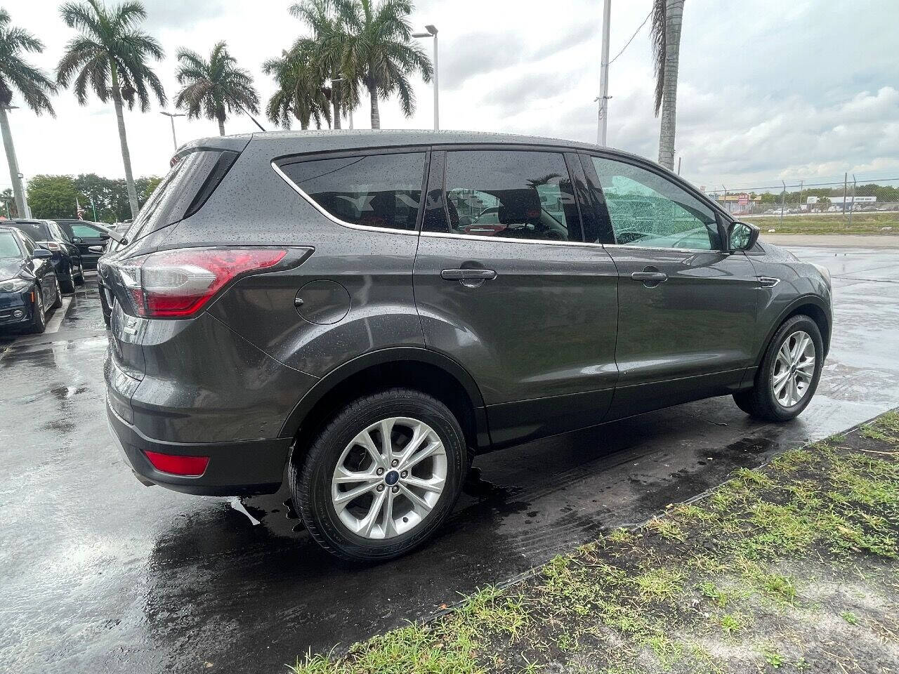 2017 Ford Escape SUV - $10,900