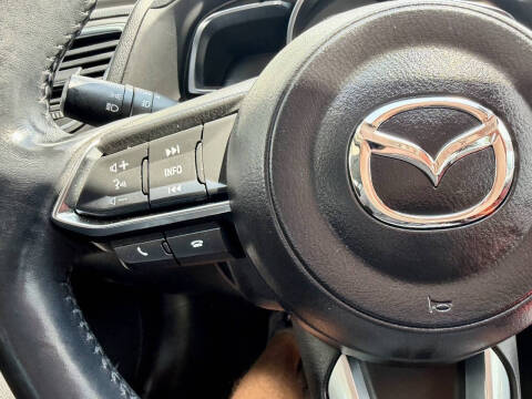 2018 Mazda MAZDA3 Grand Touring