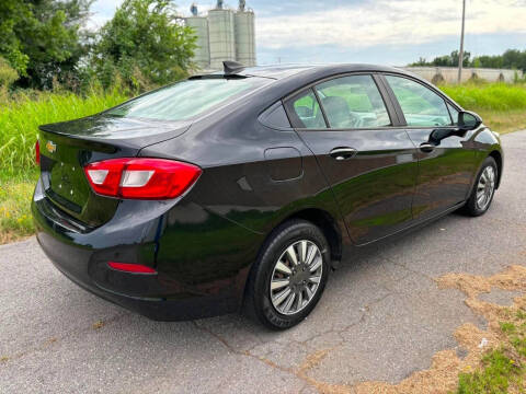 2018 Chevrolet Cruze LS Auto