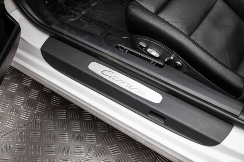 2012 Porsche 911 Carrera