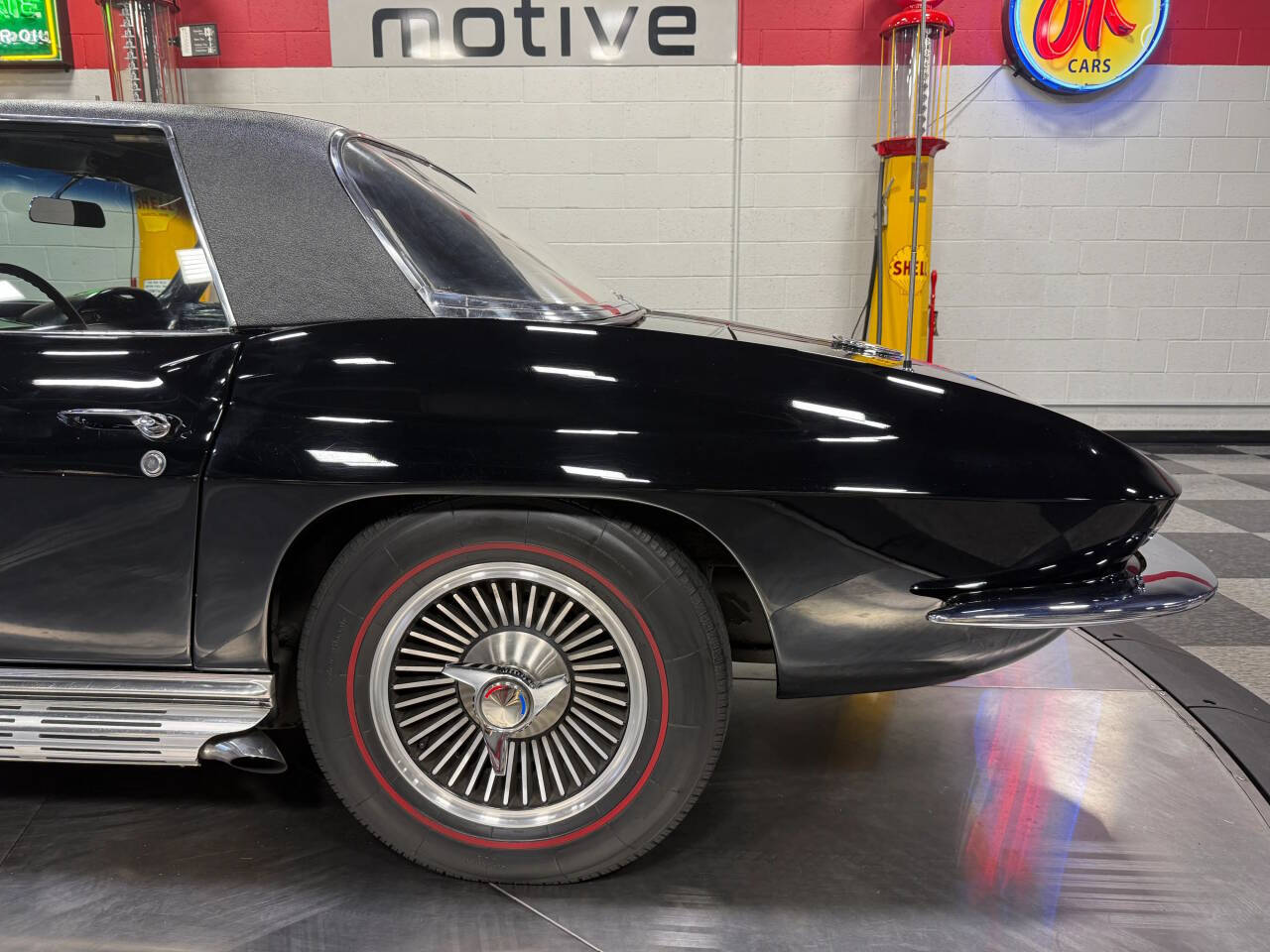 1966 Chevrolet Corvette 48