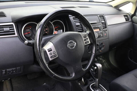 2008 Nissan Versa 1.8 SL