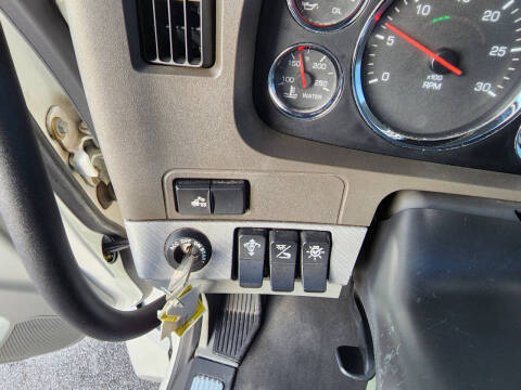 2019 Kenworth T880