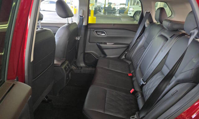 2023 Nissan Rogue Platinum