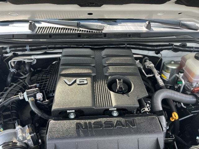2021 Nissan Frontier 32