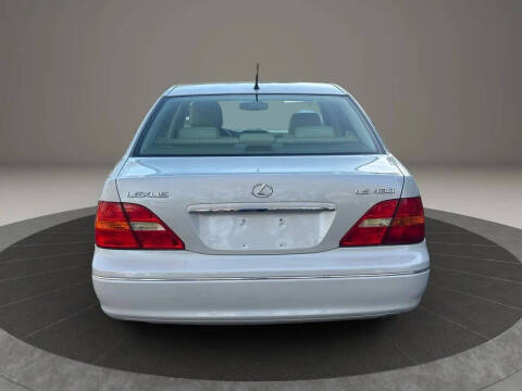 2003 Lexus LS 430