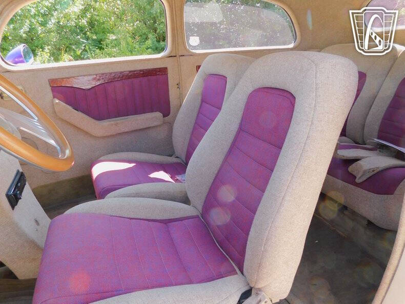 1935 Ford Tudor