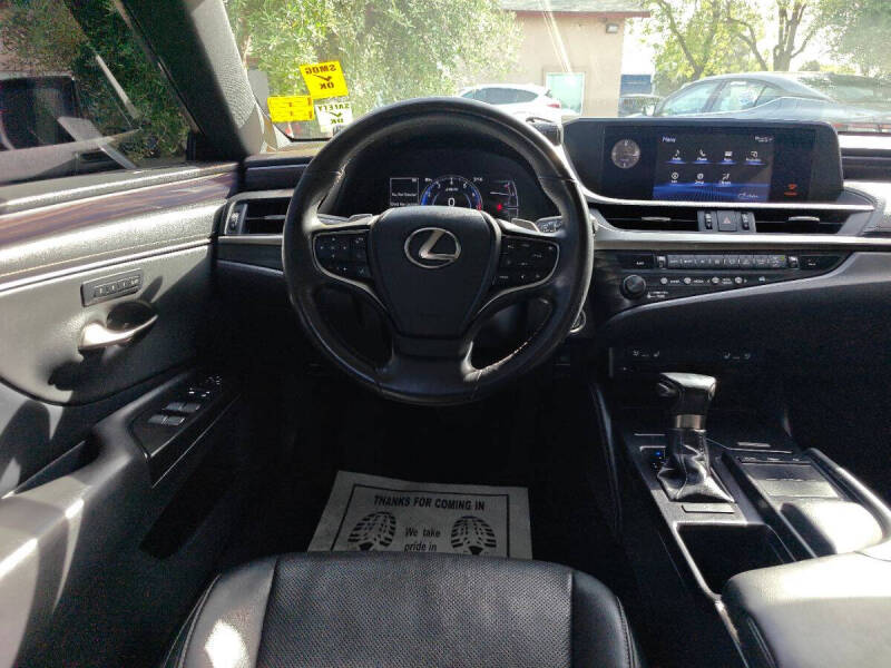 2019 Lexus ES 350
