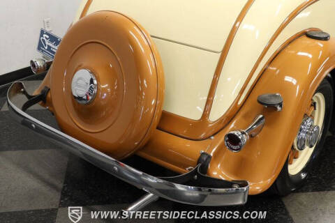 1933 Plymouth Model PD