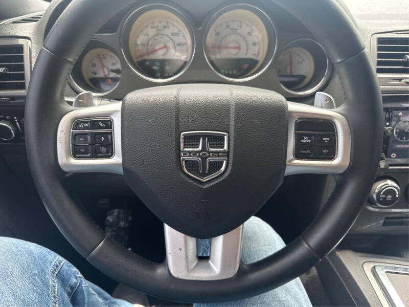 2013 Dodge Challenger SXT