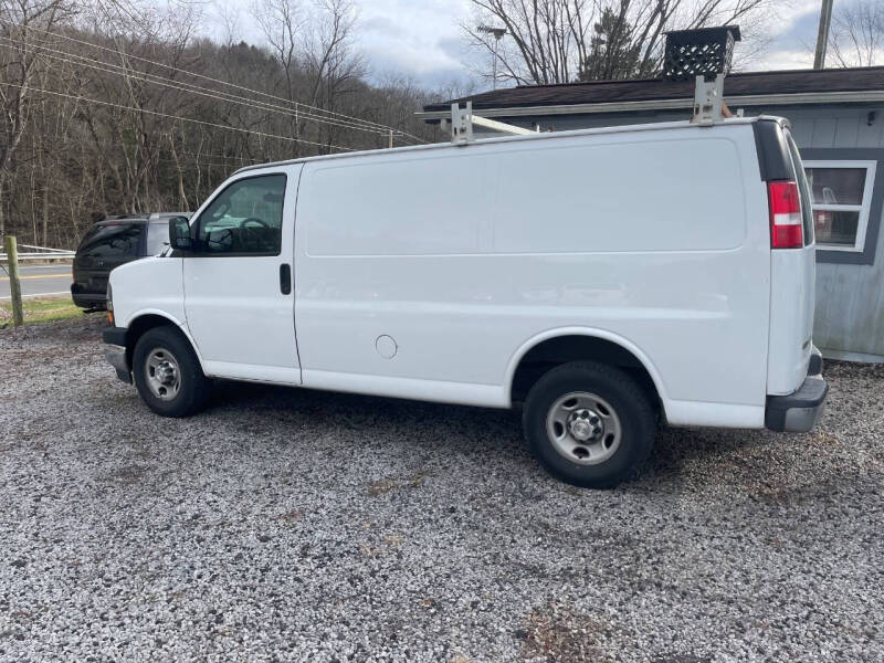 2017 Chevrolet Express 2500