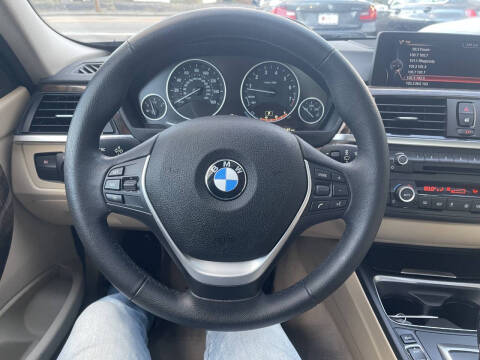 2015 BMW 3 Series 328i xDrive