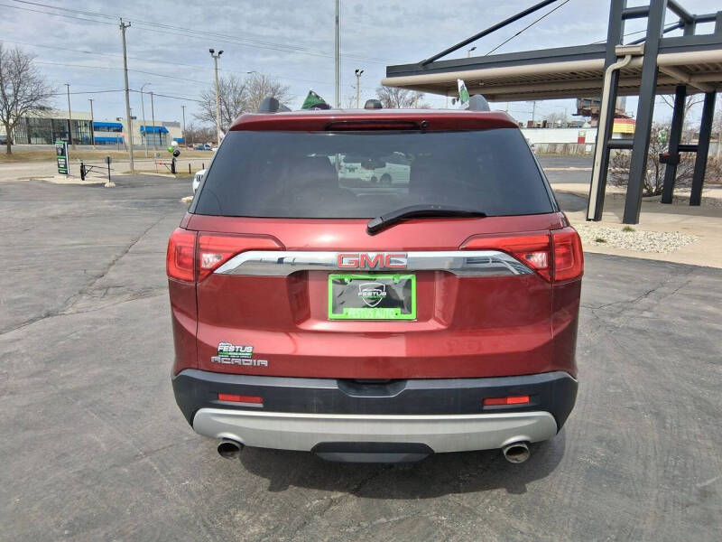 2017 GMC Acadia SLE-2