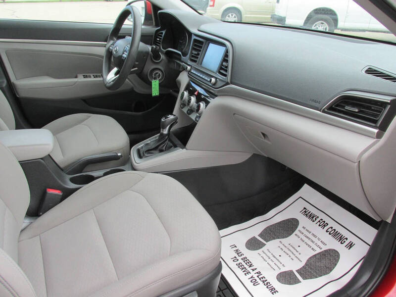 2019 Hyundai Elantra SEL