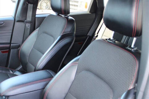 2025 Ford Escape ST-Line Select