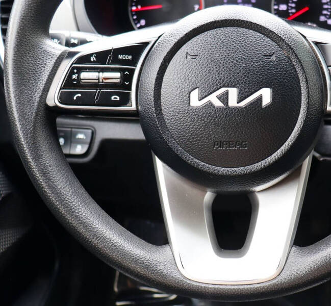 2023 Kia Seltos LX