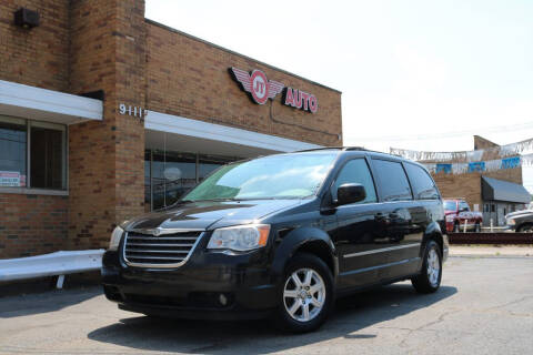 2010 Chrysler Town and Country for sale at JT AUTO in Parma OH