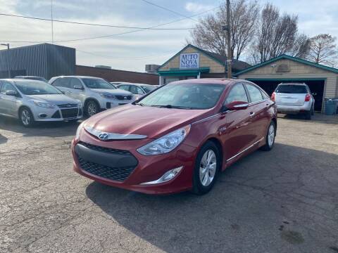 2013 Hyundai Sonata Hybrid for sale at Auto Nova in Saint Louis MO