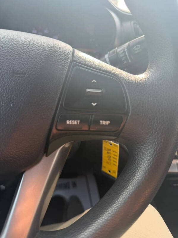 2013 Kia Rio LX